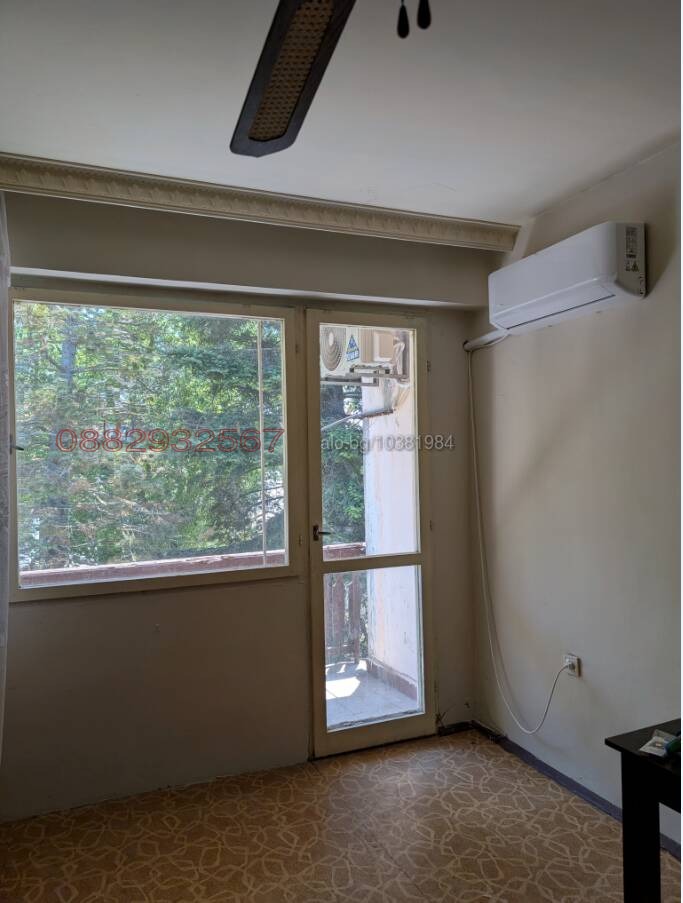 Продава МНОГОСТАЕН, с. Крушари, област Добрич, снимка 10 - Апартаменти - 54246418