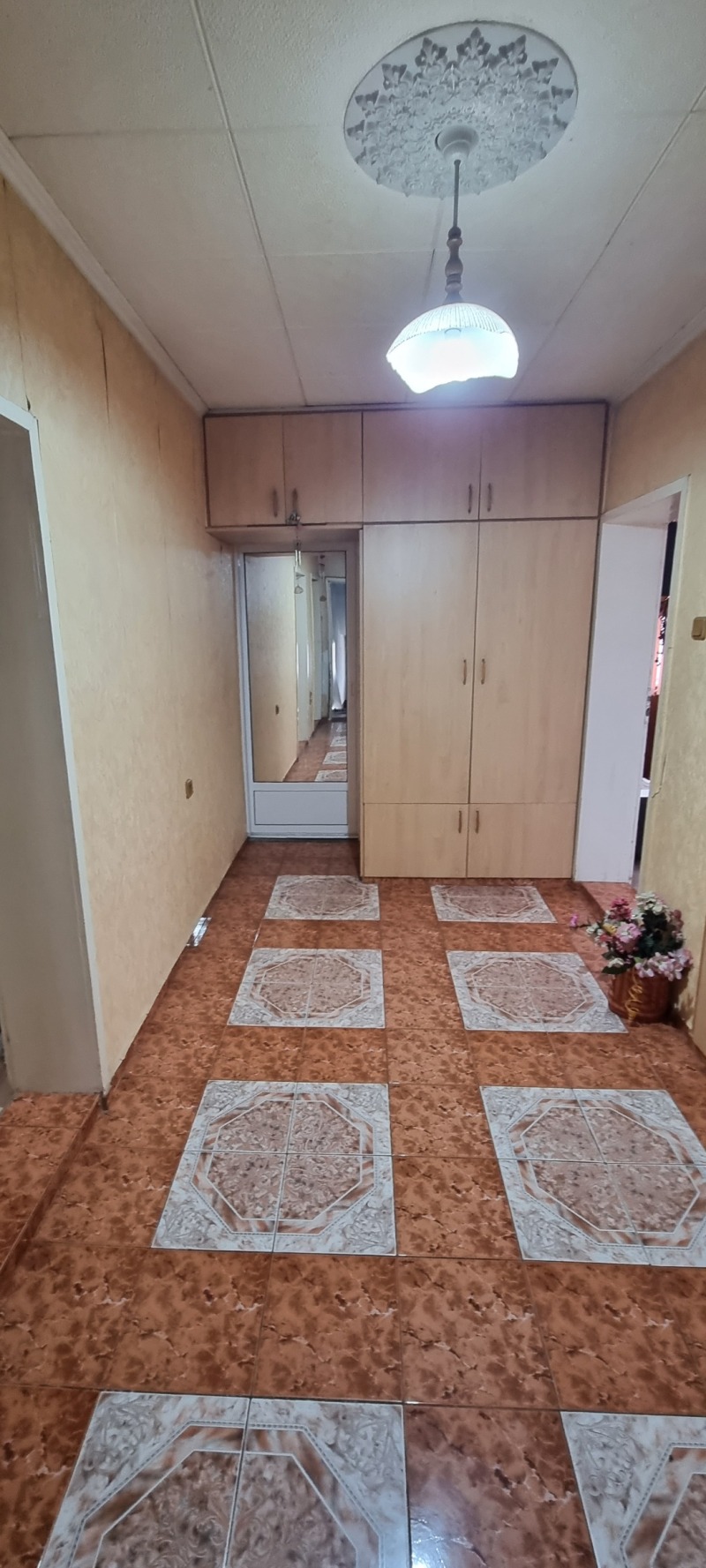 Продава ЕТАЖ ОТ КЪЩА, гр. Разград, Житница, снимка 5 - Етаж от къща - 48323673