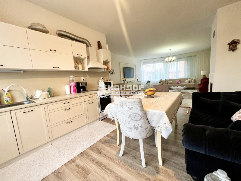 Продава КЪЩА, с. Брестник, област Пловдив, снимка 2 - Къщи - 52315174