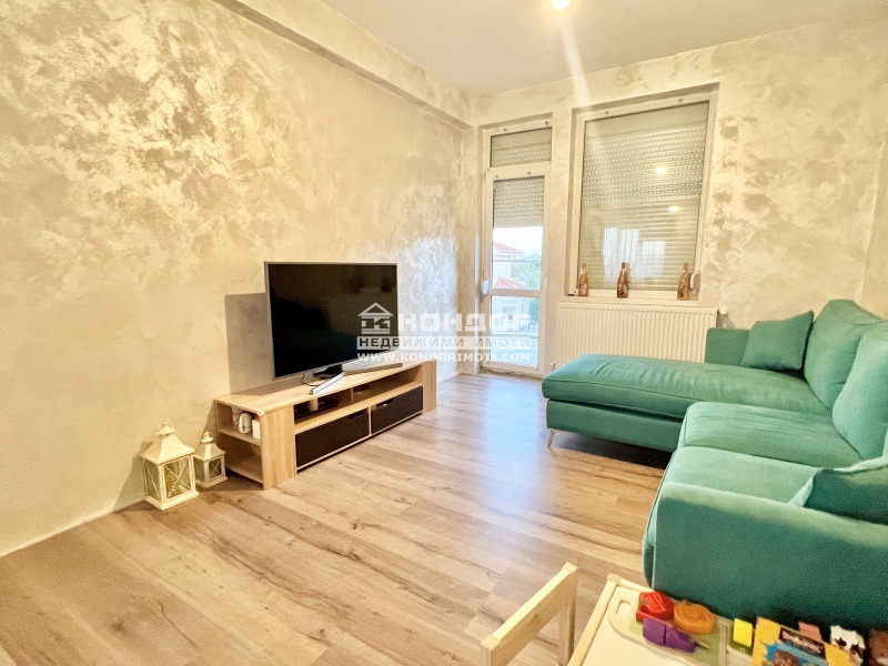 Продава КЪЩА, с. Брестник, област Пловдив, снимка 10 - Къщи - 52315174