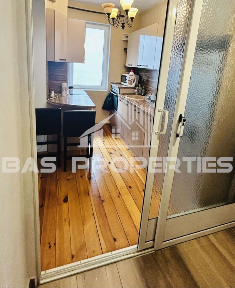 Продава КЪЩА, гр. София, Орландовци, снимка 11 - Къщи - 52321388