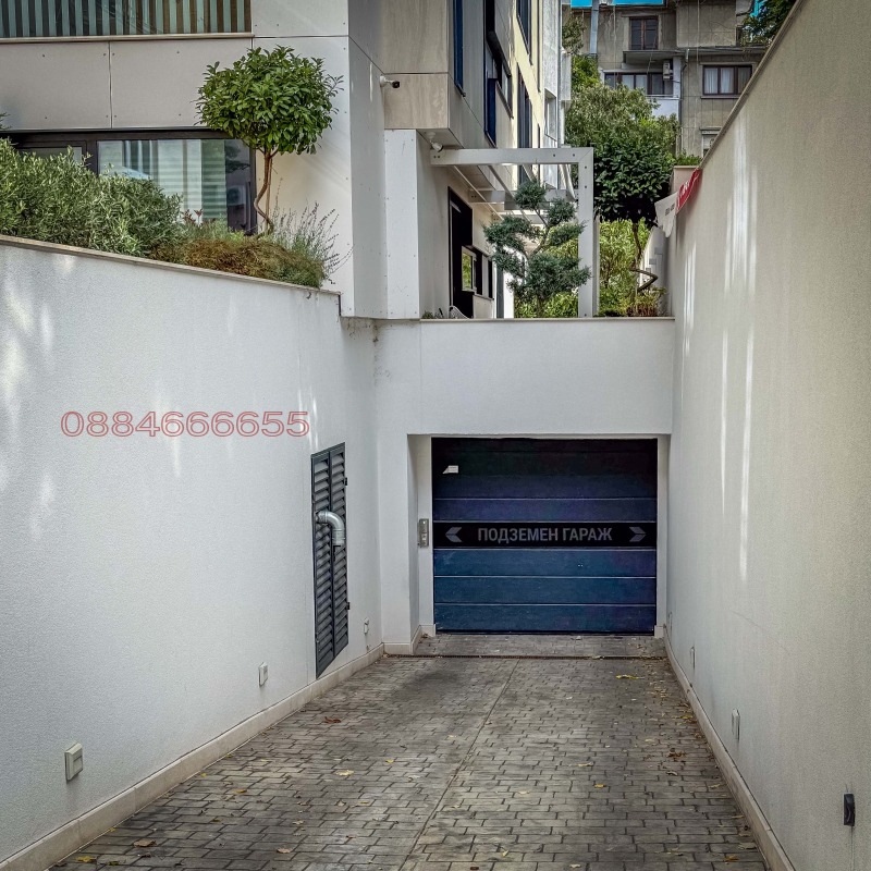 Продава  Паркомясто град Варна , Център , 17 кв.м | 57502113