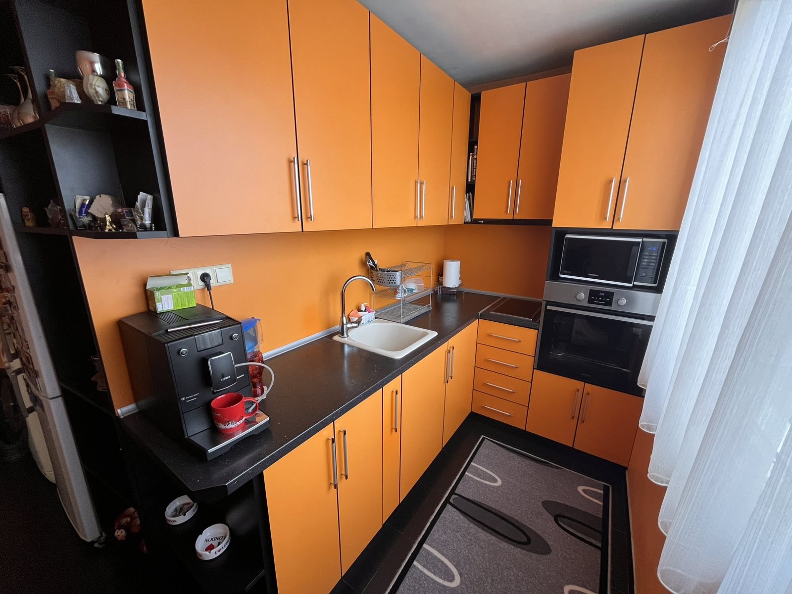 Продава МНОГОСТАЕН, гр. Шумен, Болницата, снимка 4 - Апартаменти - 53721485