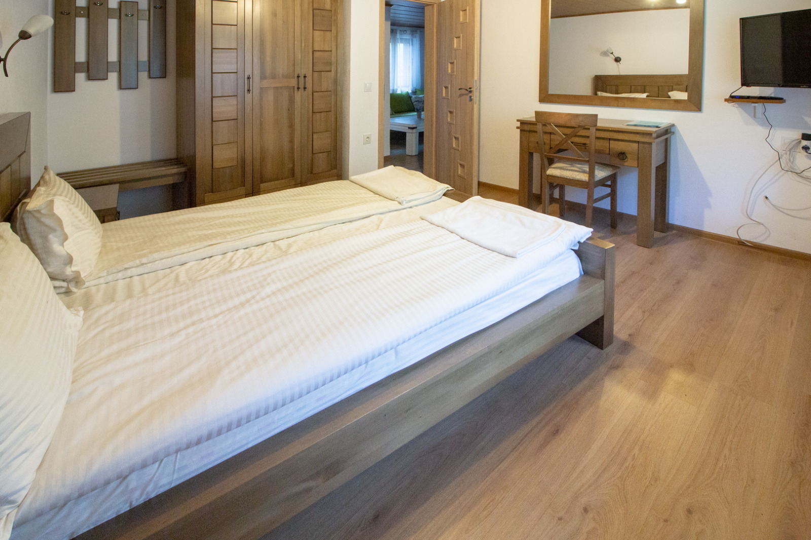 Продава КЪЩА, с. Ичера, област Сливен, снимка 7 - Къщи - 54996787