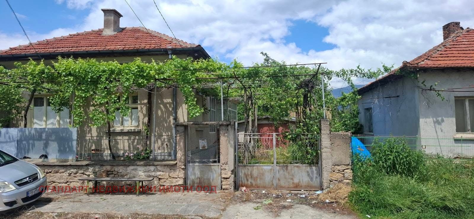 Продава КЪЩА, с. Каравелово, област Пловдив