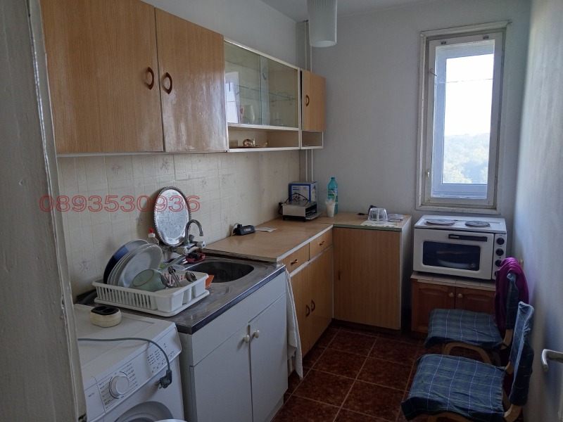 Продава 1-СТАЕН, гр. Добрич, Център, снимка 2 - Апартаменти - 52783707