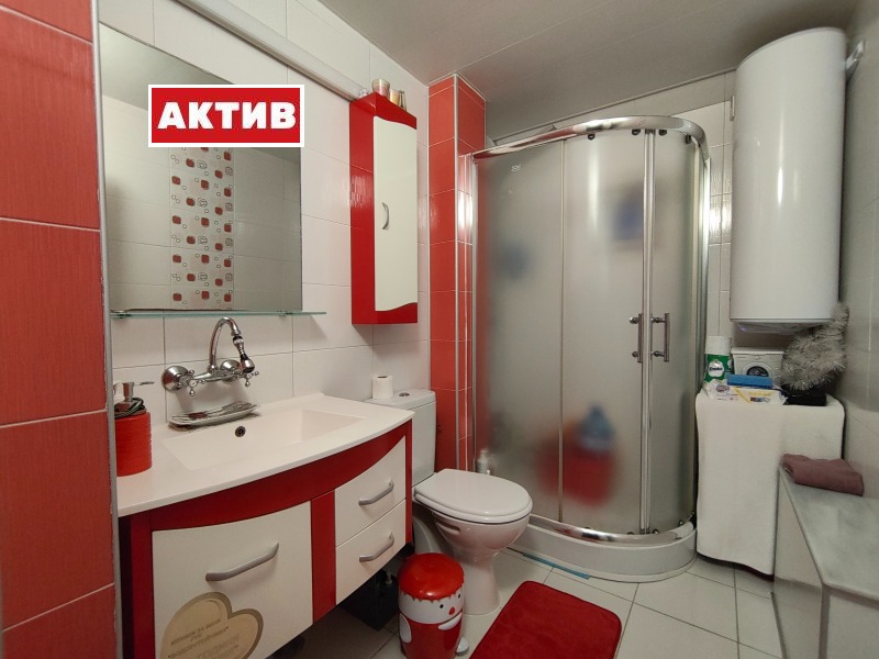 Продава 2-СТАЕН, гр. Търговище, Център, снимка 8 - Апартаменти - 53581312