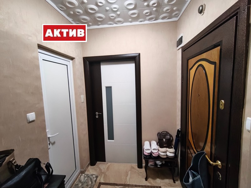 Продава 2-СТАЕН, гр. Търговище, Център, снимка 9 - Апартаменти - 53581312