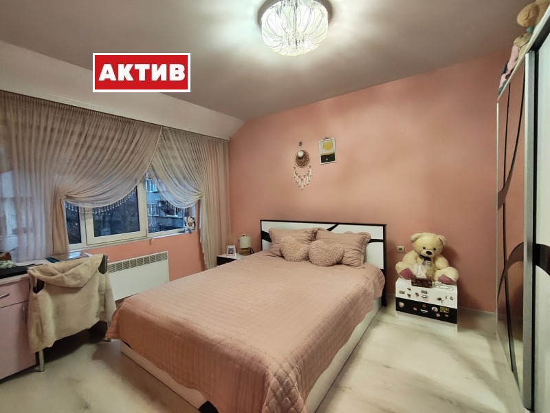 Продава 2-СТАЕН, гр. Търговище, Център, снимка 6 - Апартаменти - 53581312