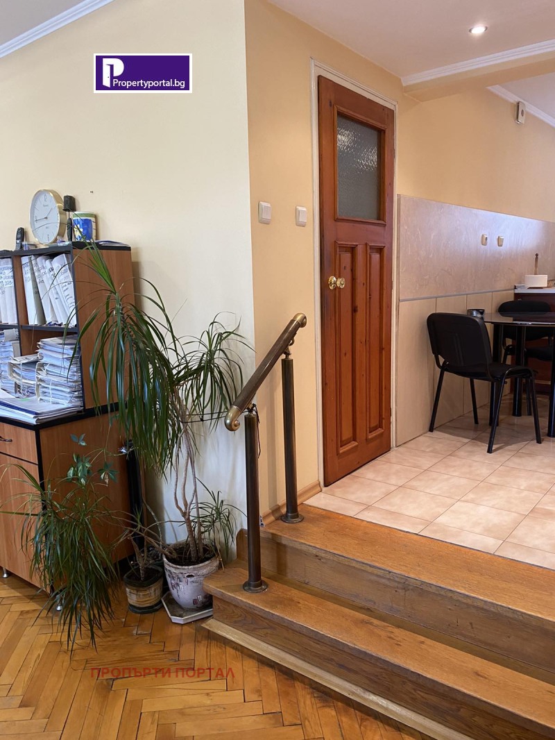 In vendita  Ufficio Burgas , Tsentar , 105 mq | 97364917 - Immagine [6]