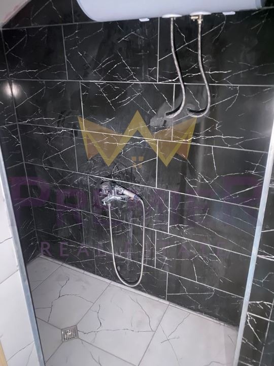 Продава АТЕЛИЕ, ТАВАН, гр. Варна, Колхозен пазар, снимка 3 - Апартаменти - 53229590