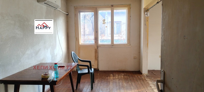 Продава ЕТАЖ ОТ КЪЩА, гр. София, Сухата река, снимка 4 - Етаж от къща - 52973010