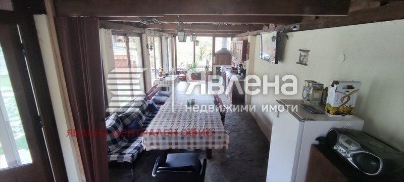 Продава КЪЩА, с. Голям извор, област Ловеч, снимка 2 - Къщи - 54071905