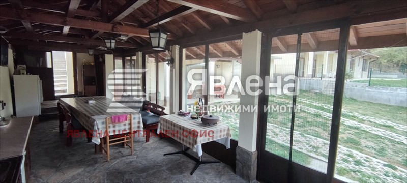 Продава КЪЩА, с. Голям извор, област Ловеч, снимка 4 - Къщи - 54071905