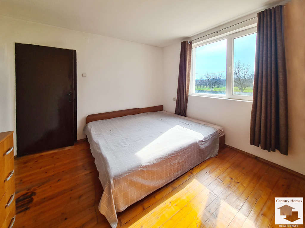 Продава КЪЩА, с. Раданово, област Велико Търново, снимка 6 - Къщи - 53778279