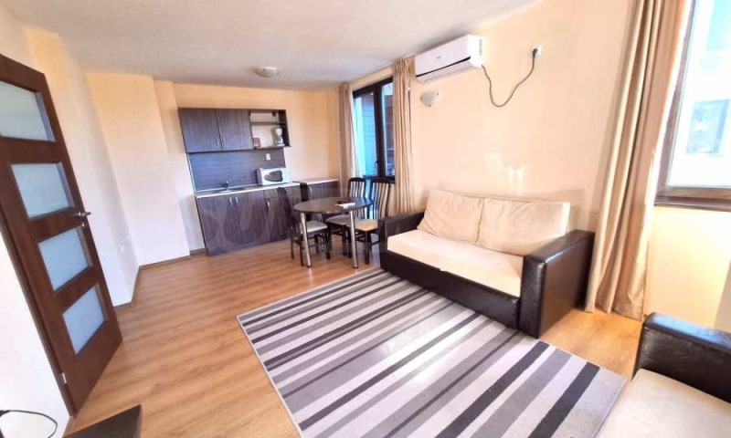 Продава 2-СТАЕН в област Благоевград, гр. Банско - 65 кв.м / 82 275 € » 160 915.91 лв., СУПРИММО ОФИСИ В СТРАНАТА