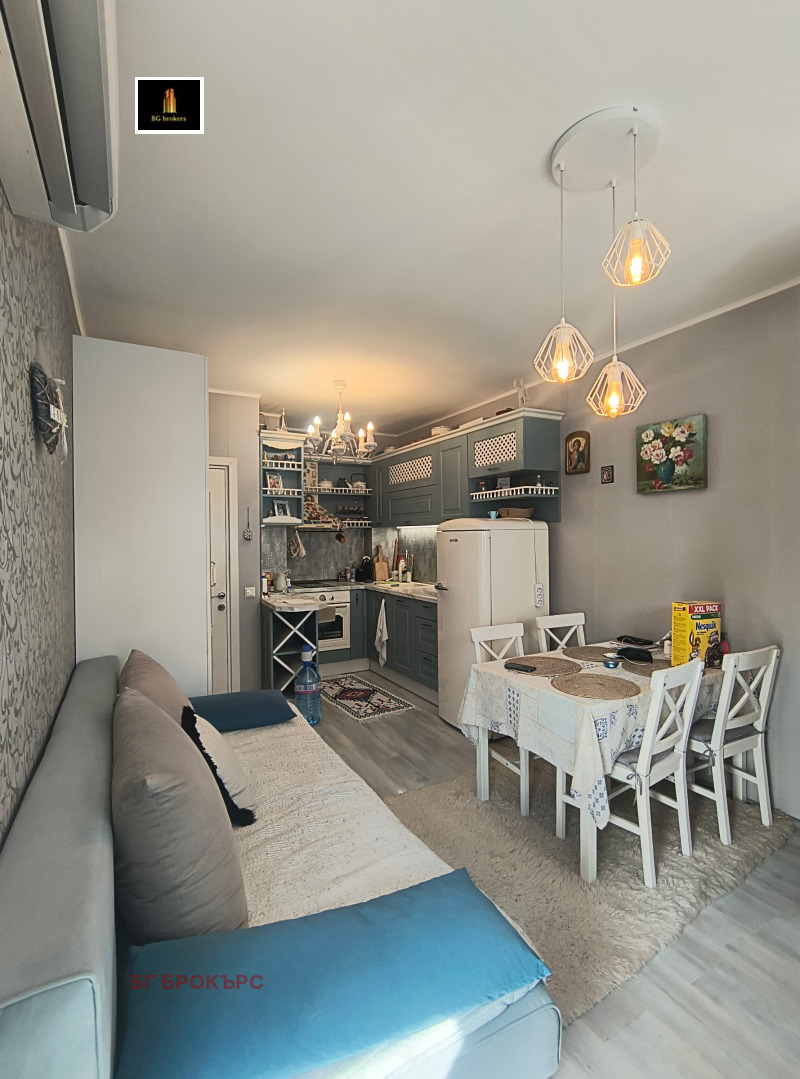In vendita  1 camera da letto Varna , Vazragdane 2 , 56 mq | 18555867