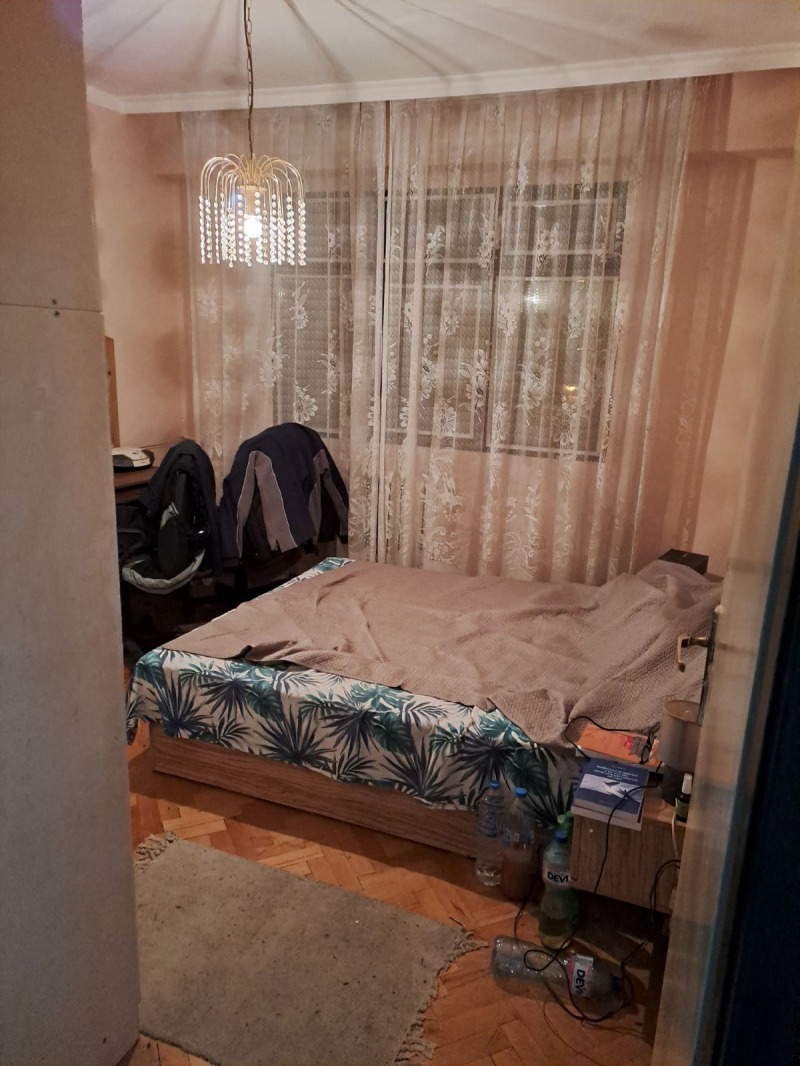 De vânzare  1 dormitor Sofia , Izgrev , 65 mp | 81116874 - imagine [4]