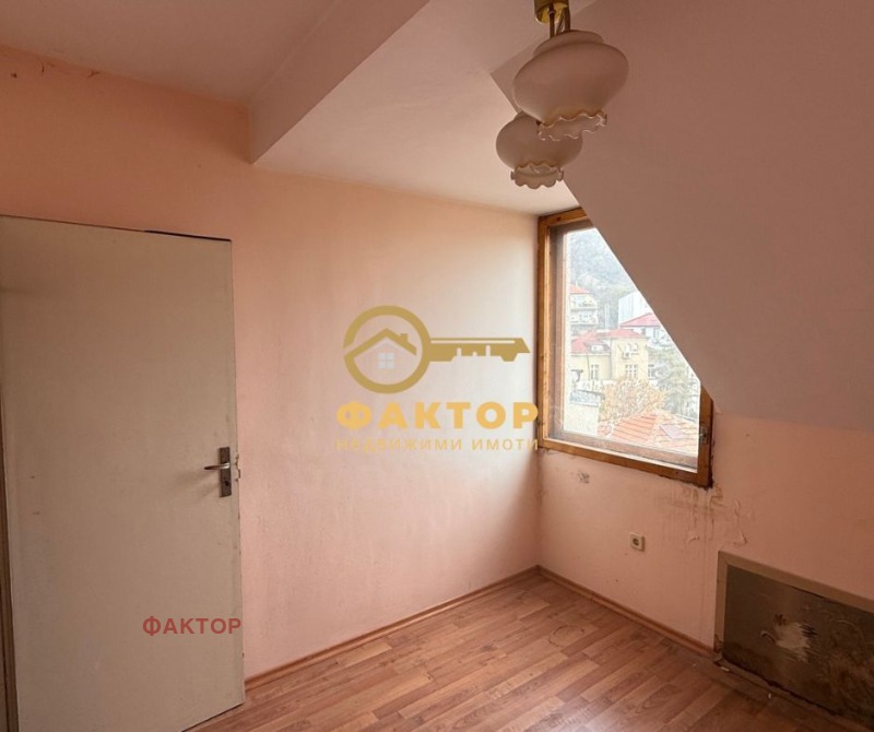 Продава 3-СТАЕН, гр. Пловдив, Център, снимка 2 - Апартаменти - 53273155