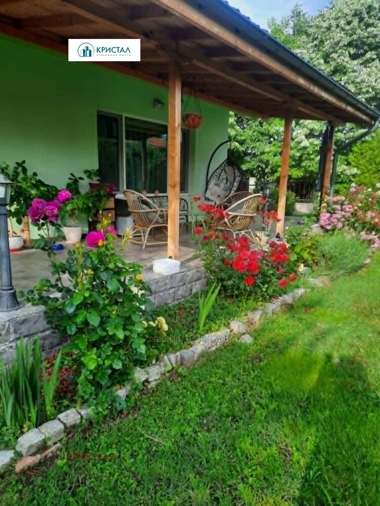 En venta  Casa región Plovdiv , Brestnik , 283 metros cuadrados | 88541761