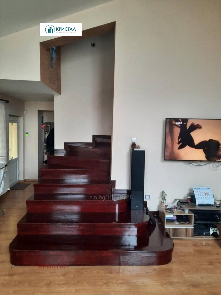 En venta  Casa región Plovdiv , Brestnik , 283 metros cuadrados | 88541761 - imagen [8]