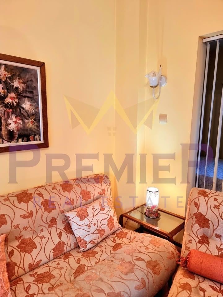 Продава КЪЩА, гр. Варна, Център, снимка 8 - Къщи - 53121869