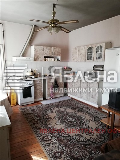 Продава КЪЩА, гр. Попово, област Търговище, снимка 6 - Къщи - 53867605