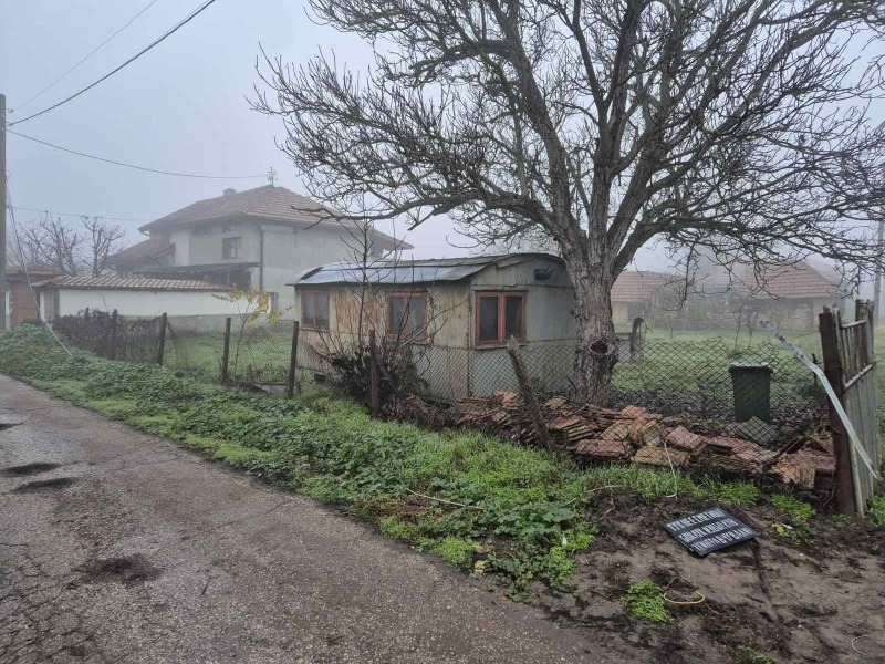 Продава ПАРЦЕЛ, с. Сандрово, област Русе