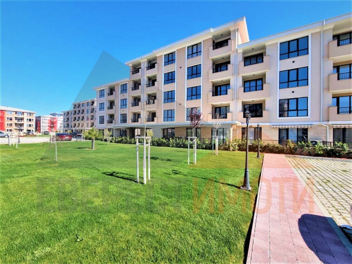 Продава 2-СТАЕН, гр. Пловдив, Остромила, снимка 2 - Апартаменти - 52873516