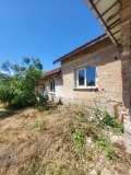 Продава КЪЩА, с. Горна Митрополия, област Плевен, снимка 9