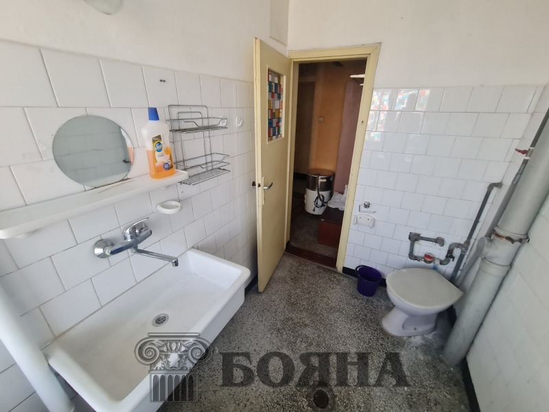 Продава 2-СТАЕН, гр. Русе, Централен южен район, снимка 9 - Aпартаменти - 47114559