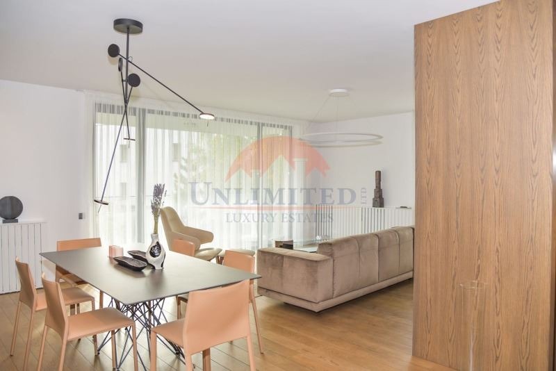 Till salu  3 sovrum Sofia , Izgrev , 207 kvm | 59607560 - bild [3]