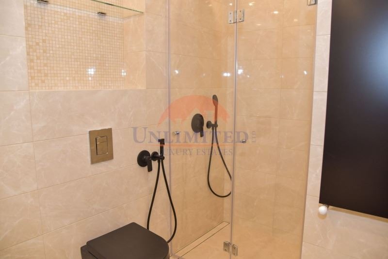 Till salu  3 sovrum Sofia , Izgrev , 207 kvm | 59607560 - bild [10]