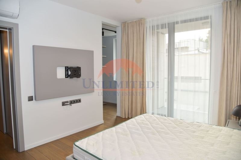 Till salu  3 sovrum Sofia , Izgrev , 207 kvm | 59607560 - bild [12]