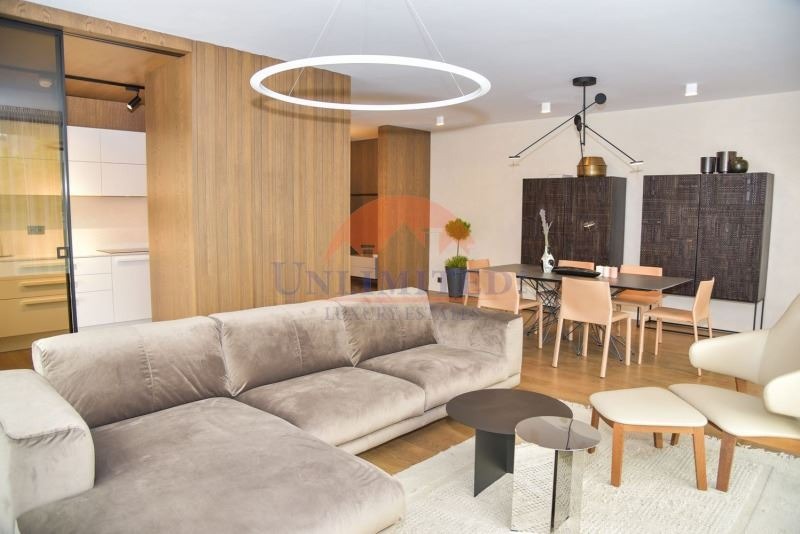 Till salu  3 sovrum Sofia , Izgrev , 207 kvm | 59607560 - bild [2]