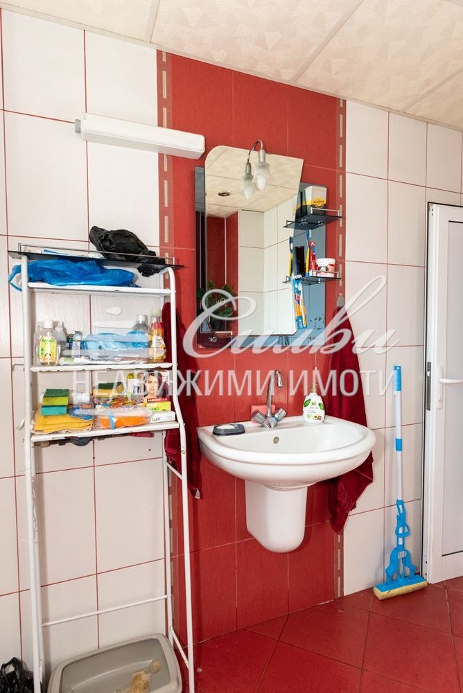 Продава  Етаж от къща град Шумен , Център , 105 кв.м | 29317201 - изображение [14]
