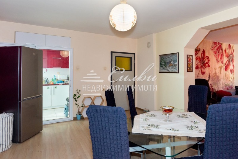 Продава  Етаж от къща град Шумен , Център , 105 кв.м | 29317201 - изображение [3]