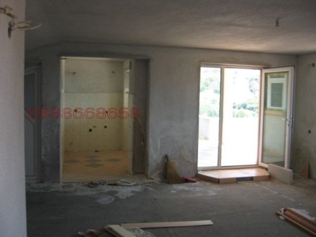 Продава КЪЩА, гр. Сандански, област Благоевград, снимка 10 - Къщи - 52783737