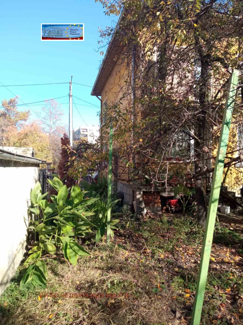 Продава КЪЩА, област София, гр. Ботевград • 160000 € / 312932.80 лв. • 41468741 1