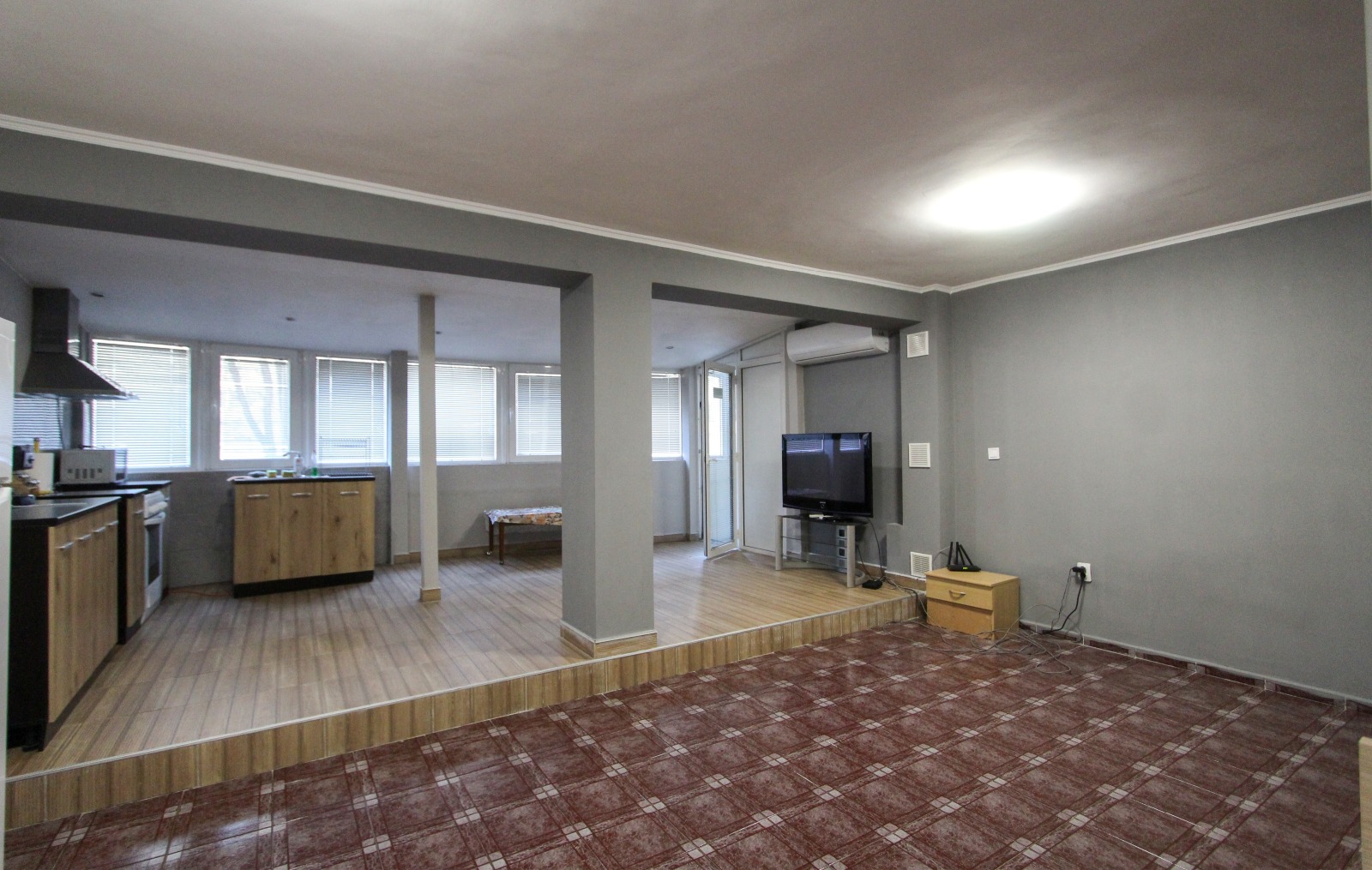 Продава 3-СТАЕН, гр. София, Оборище, снимка 5 - Апартаменти - 54509114