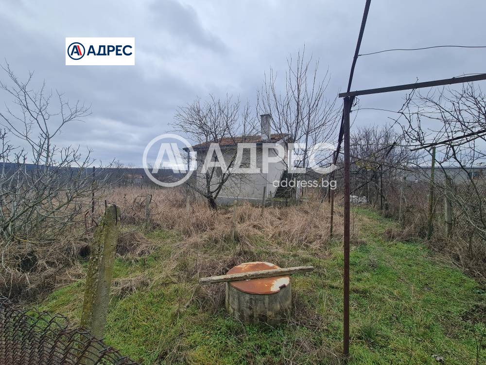 Продава КЪЩА, гр. Варна, с. Звездица, снимка 4 - Къщи - 55228042
