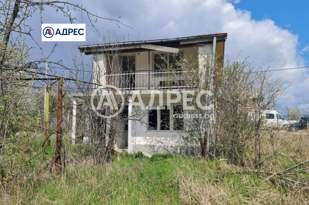 Продава КЪЩА, гр. Варна, с. Звездица