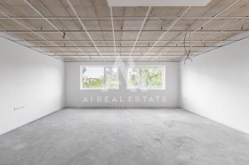 Büro Idealen zentar, Plewen