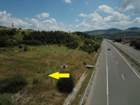 Продажба на имоти в магистрала Люлин, област Перник - изображение 4 