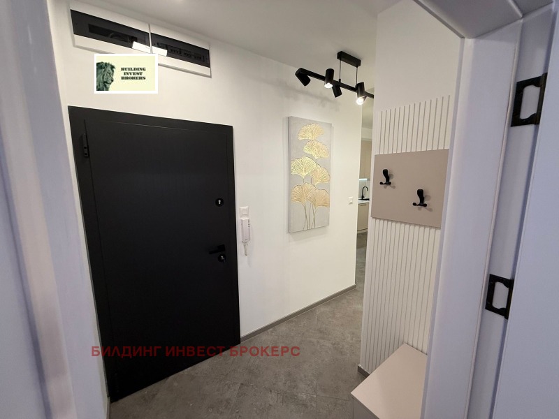 Продава 3-СТАЕН, гр. София, Център, снимка 13 - Апартаменти - 53033500