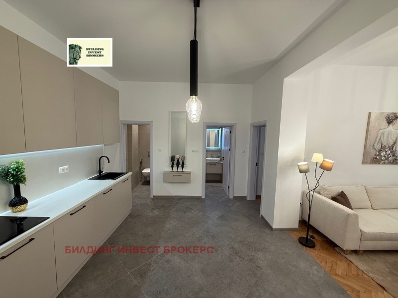 Продава 3-СТАЕН, гр. София, Център, снимка 3 - Апартаменти - 53033500