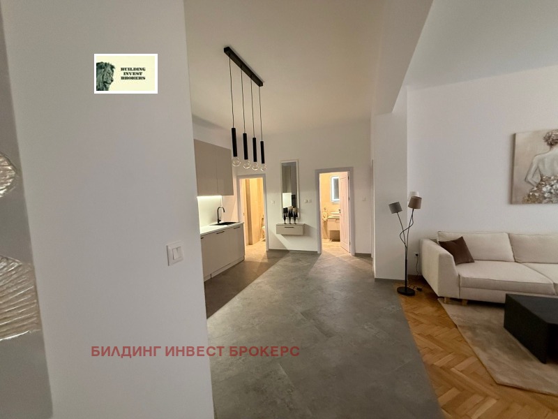 Продава 3-СТАЕН, гр. София, Център, снимка 10 - Апартаменти - 53033500