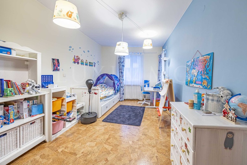 Продава 4-СТАЕН, гр. София, Бояна, снимка 10 - Апартаменти - 52152999