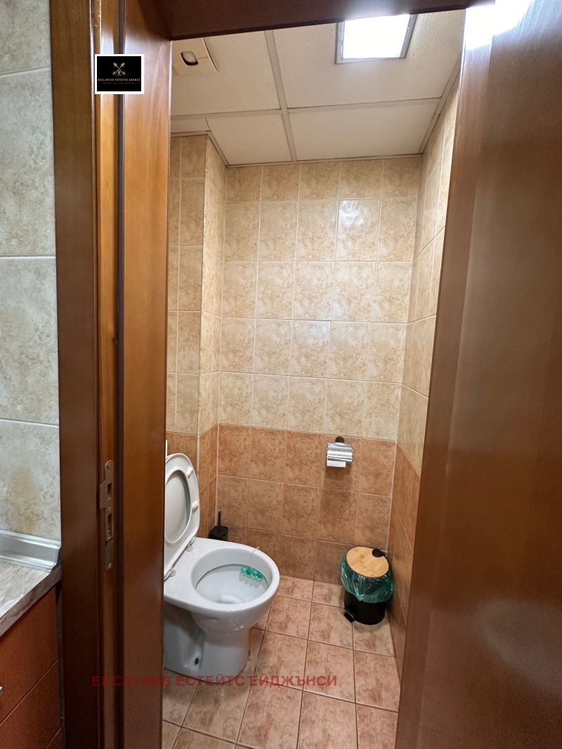 Eladó  Hivatal Plovdiv , Centar , 94 négyzetméter | 75703106 - kép [9]