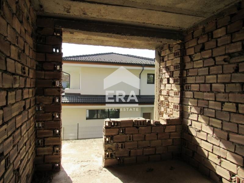 Продава КЪЩА, гр. Божурище, област София област, снимка 4 - Къщи - 52195678